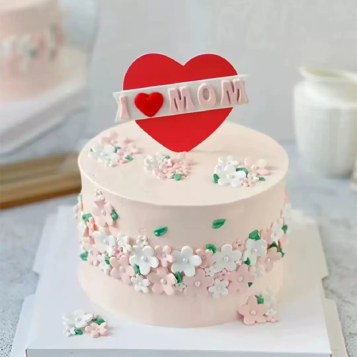 Cake Topper Cupcake Decorations - 'I Love you Mom' - red - Rampant Coffee Company