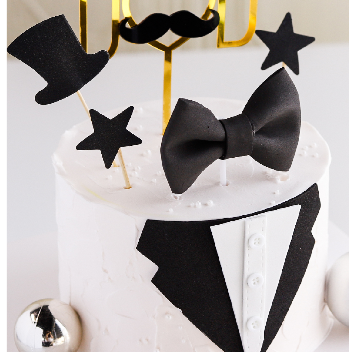 Cake Topper, Cake Decoration - Fathers Day Dad Suit Bow Tie