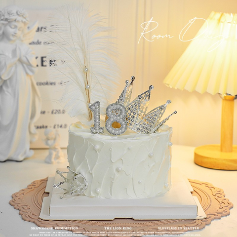 Cake Topper, Cupcake Decoration - Decorative Glitter & White Pearl - Number 6