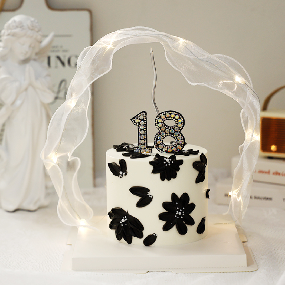 Cake Topper, Cupcake Decoration - Decorative Black & Diamond - Number 0